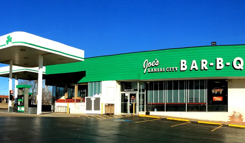 Storefront of Joe's Kansas City Bar-B-Que in the converted Shamrock gas station at 3002 W 47th Ave, Kansas City, Kansas